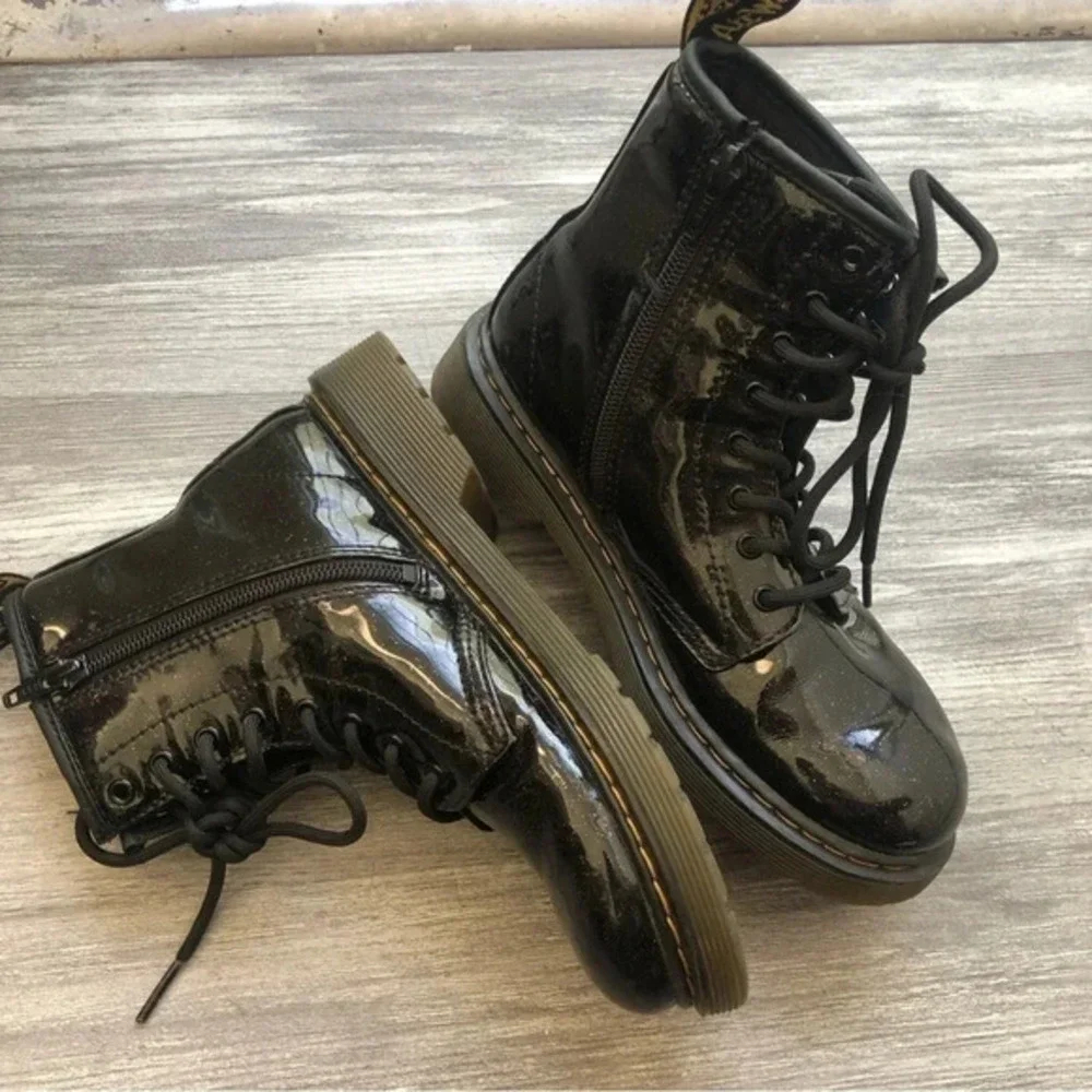 Dr. Martens like new